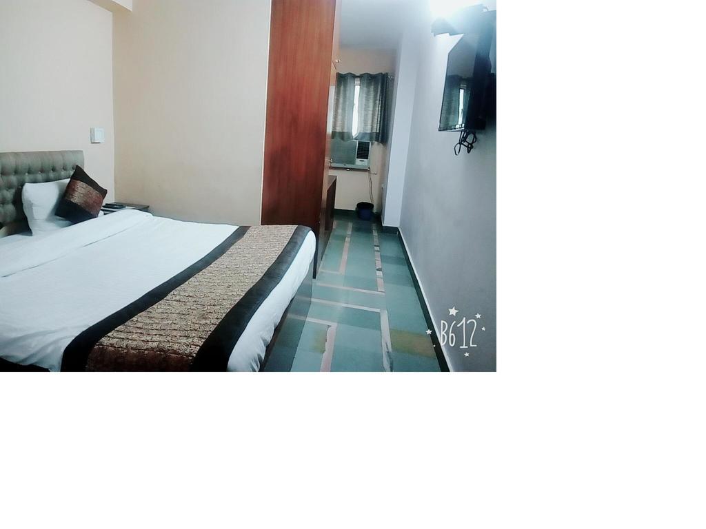 דלהי Hotel O Hotel Landmark Inn מראה חיצוני תמונה