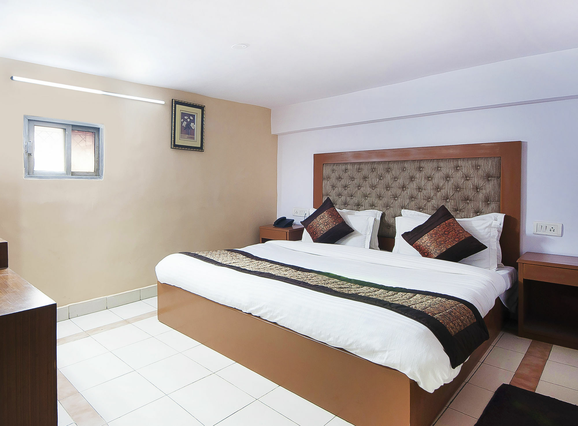 דלהי Hotel O Hotel Landmark Inn מראה חיצוני תמונה